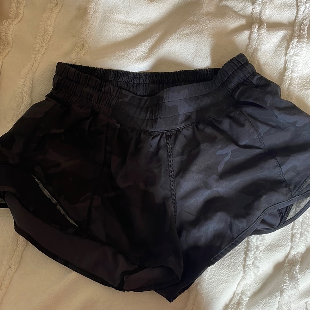 Lululemon Hottie Hot  2.5